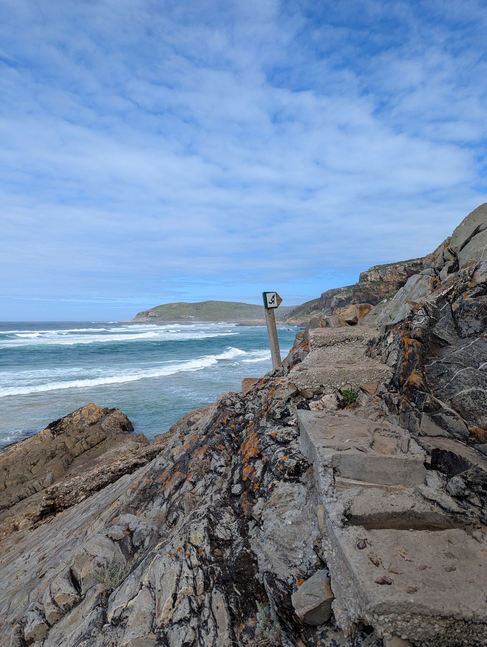 The Robberg peninsula trail above the sea at Plettenberg Bay